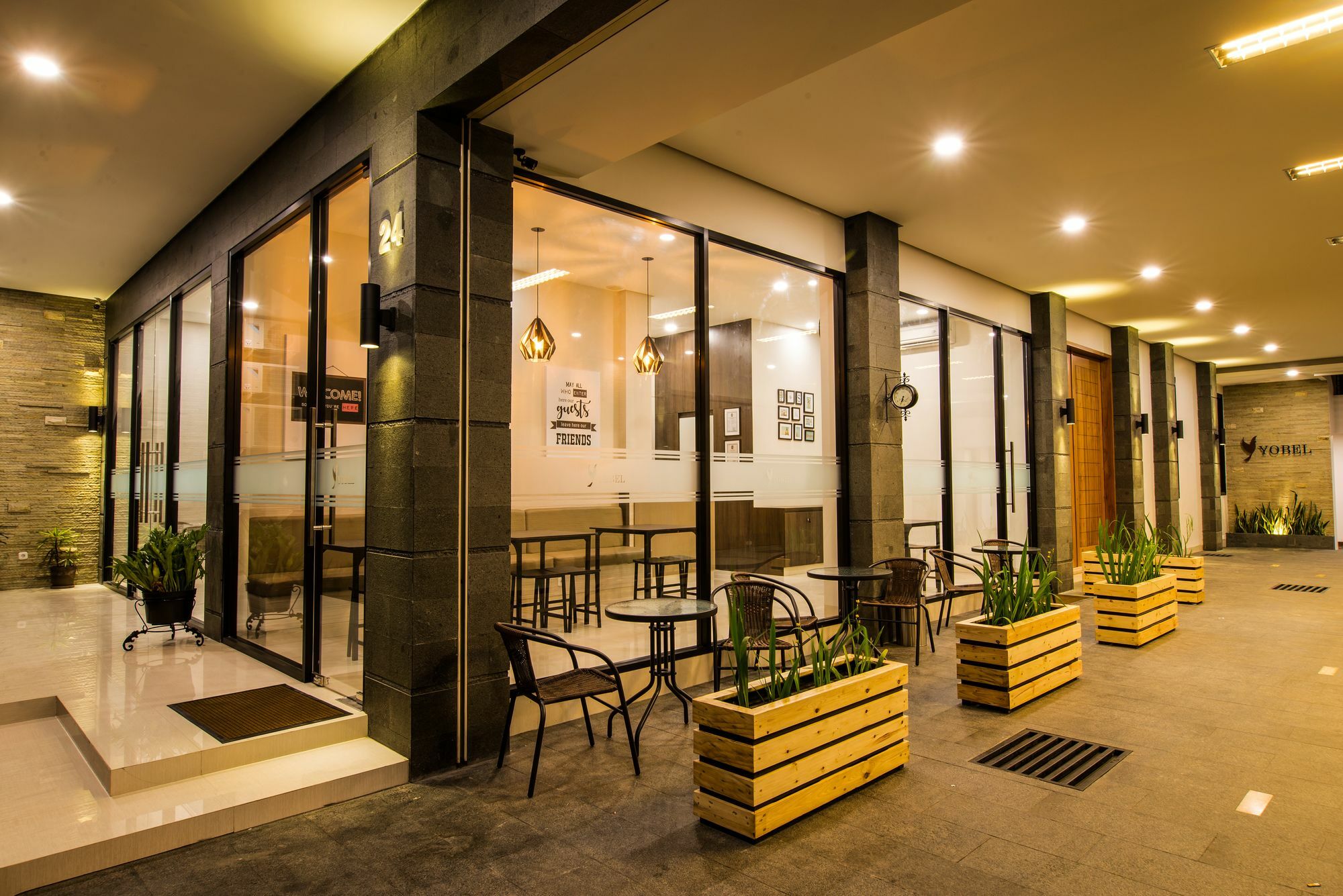 Yobel Hotel Yogyakarta Eksteriør billede